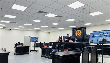 Viện KSND huyện Gia Lâm phối hợp với Tòa án nhân dân cùng cấp tổ chức...